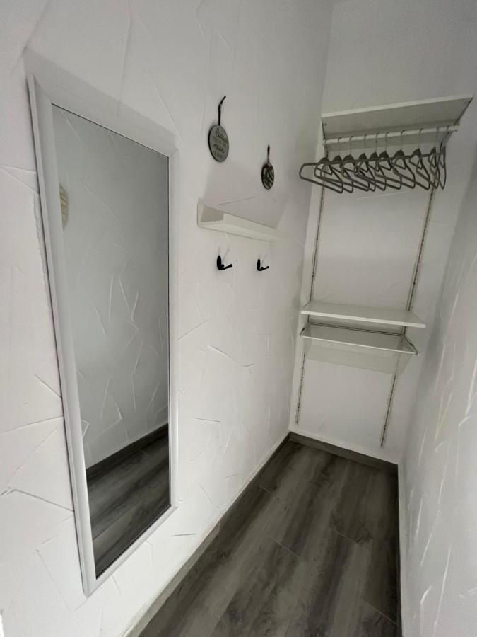 Apartamento La Lola - Patio Privado 헤레스 외부 사진