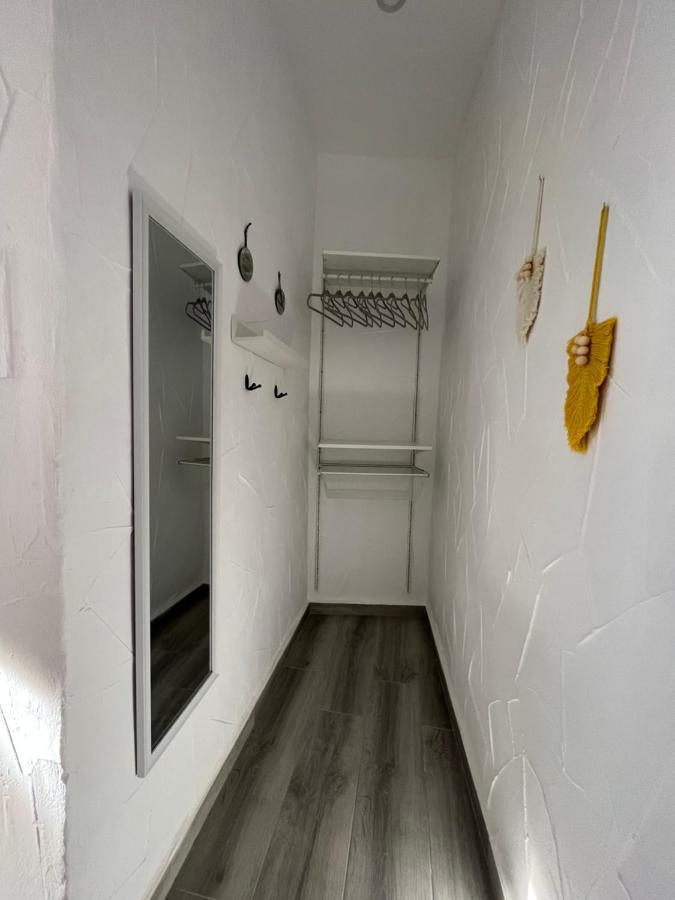 Apartamento La Lola - Patio Privado 헤레스 외부 사진